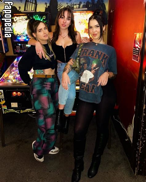 abby boom nip slip|13 Superstars Proudly Slip Their Nips In Rebellion.
